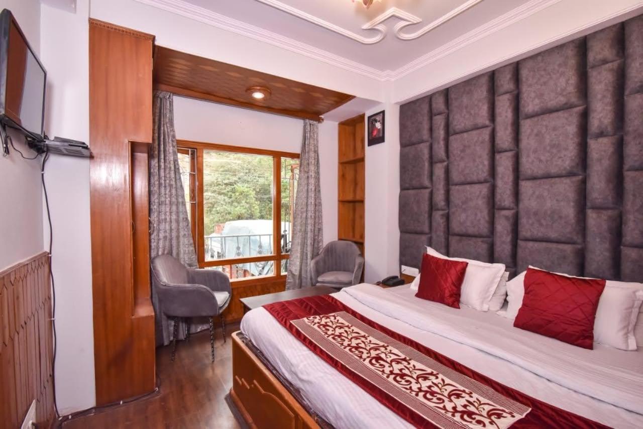 Hotel Avalanche Shimla Bagian luar foto